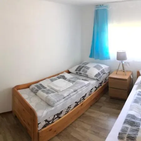 Schmidt Apartman 2. Csopak Exterior photo